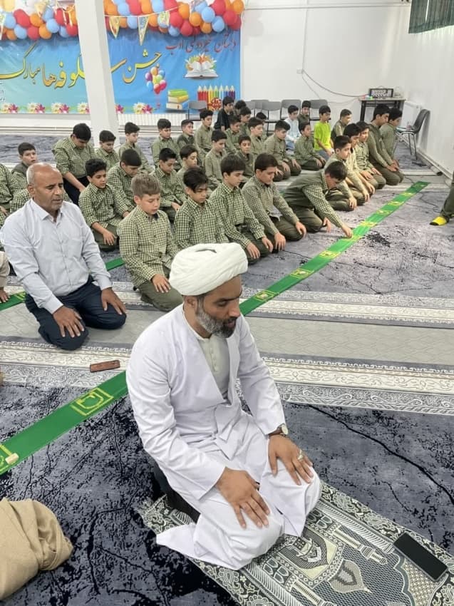 اقامه نماز جماعت